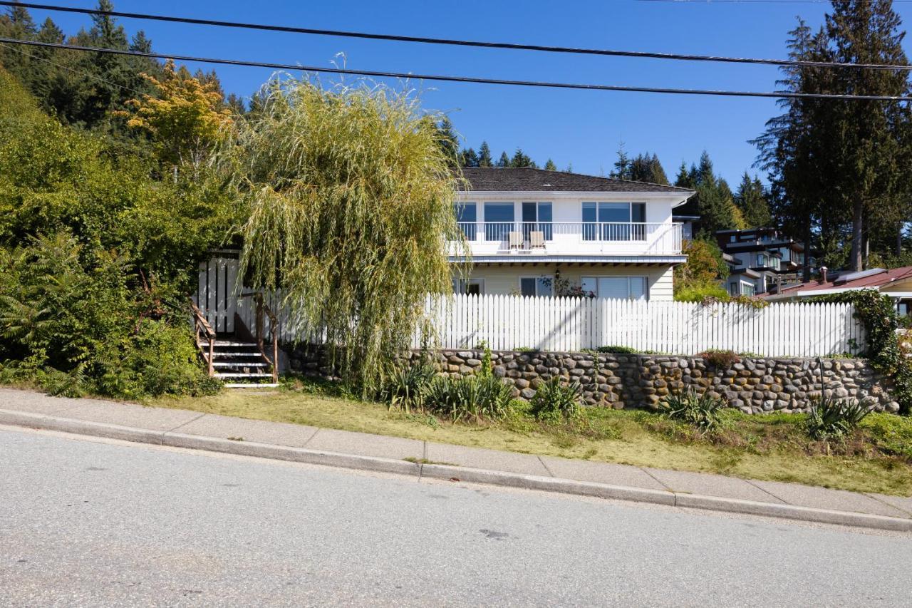 Two Bedroom With Amazing Ocean View North Vancouver Exterior photo